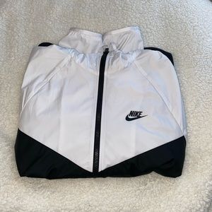 Nike Windbreaker Jacket